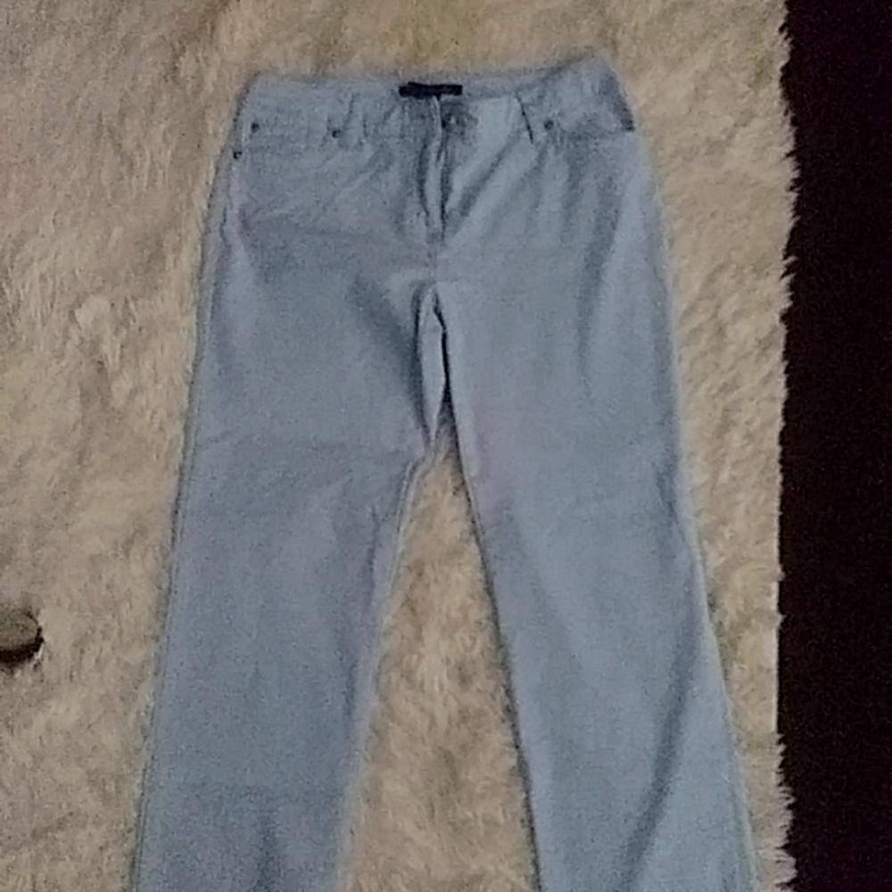 .. .   LightBlue Jeans size 8